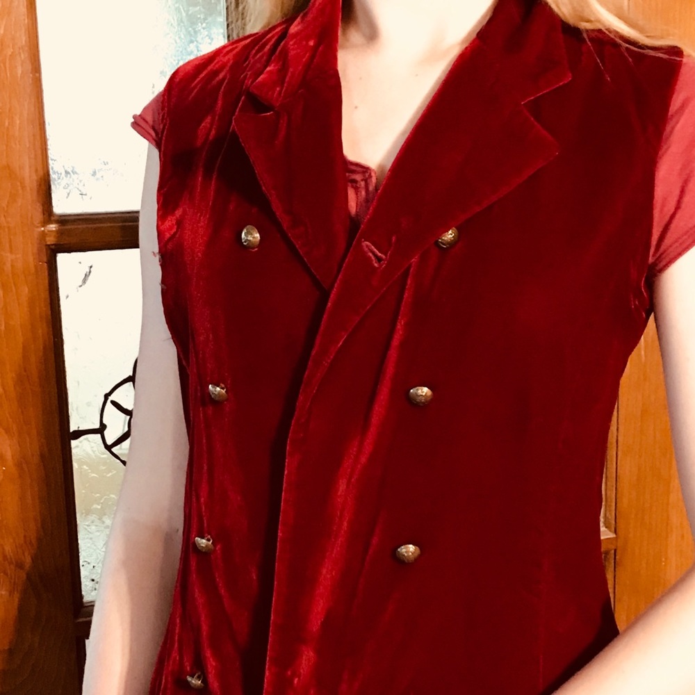 Red Velvet vest